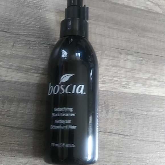 Boscia - Picture 4 of 4